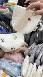 🇰🇷韓國手工製造 小清新<br>小收納包‣小雛花(米)/小雛菊(奶茶)/愛心/蝴蝶結：圖片 3