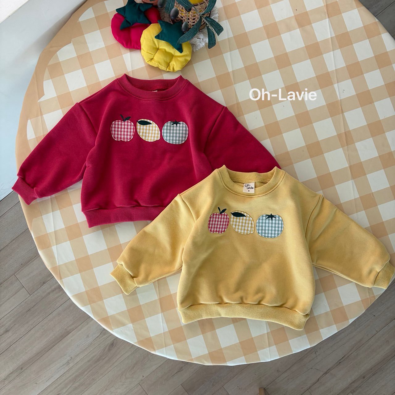 LINE_ALBUM_🇰🇷韓國水果格紋背心、水果套裝背心_261011_2 🇰🇷韓國水果格紋上衣:圖片 1